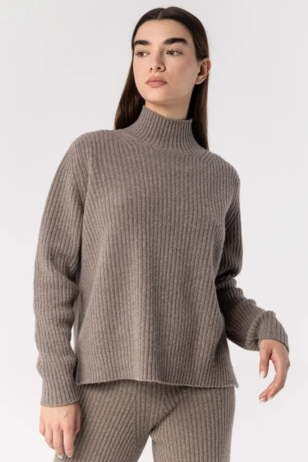 Drumohr Ribbed Mock Neck Sweater
