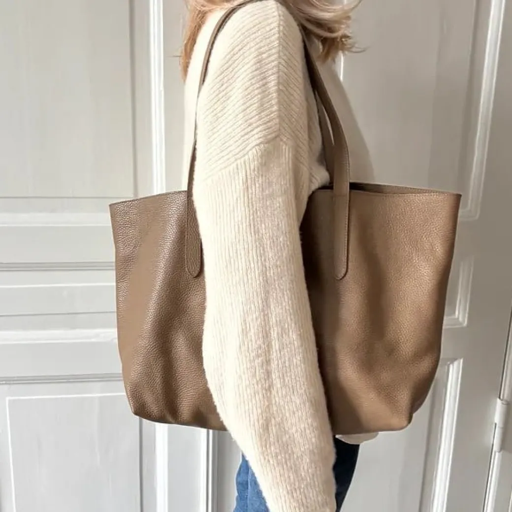 infinito_karin_leather_to_1.webp INFINITO KARIN LEATHER TOTE/SHOPPER TAUPE