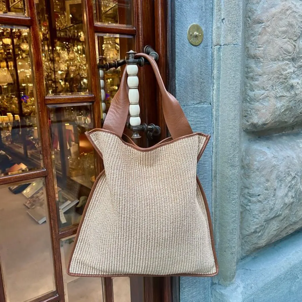 infinito_sofie_raffia_bag_4.webp Infinito Sofie Raffia Bag